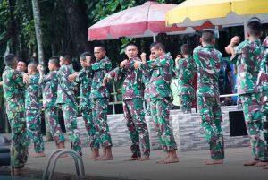 Tangkas di Darat Cepat di Air, Renang Militer Yonif PR 328 Kostrad