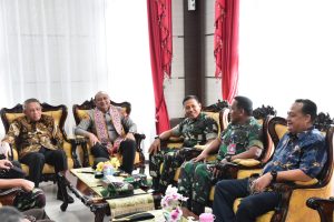 Pererat Sinergitas, Danlantamal XII Sambut Kedatangan Kapolda Kalbar Baru