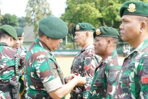 Kenaikan Pangkat Anugerah Tuhan dan Kesejahteraan Prajurit,Pangdivif 2 Kostrad Pimpin Acara Corp Raport Kenaikan Pangkat