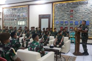 Timba Ilmu Di Satuan Kostrad, Taruna Akmil TK.II OJT di Yonif MR 411 Kostrad
