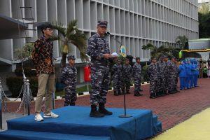 Danlantamal III Jakarta Lepas Rombongan Mudik Bersama Keluarga Besar Lantamal III Jakarta