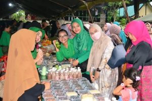 Brigif Raider 9 Kostrad Gelar Bazar dan Sholawatan Dalam Rangka Memperingati HUT Ke-62 Divif 2 Kostrad
