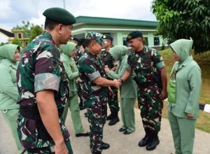 Kasad Tinjau Pembangunan Rumah Dinas Prajurit Divif 3 Kostrad