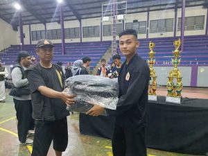 Buaya Putih Tumbangkan Pesilat Tangguh, Atlet Silat Yonif R 323 Kostrad Raih Juara Umum