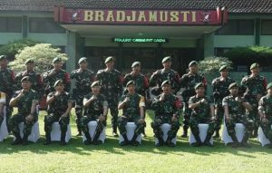 Siap Tugas PAMTAS RI-Malaysia, Asops Kaskostrad Tinjau Yonarmed 10 Kostrad
