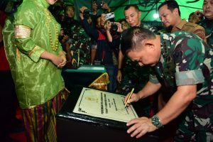 Kasad Resmikan Rehab 34 Rumah Tidak Layak Huni di Wilayah Kodam XIV/Hasanuddin