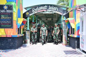 KOMANDAN LANTAMAL III JAKARTA MENDAMPINGI ASPOTMAR KASAL MENINJAU PERSIAPAN PERESMIAN KBN TA 2022 DI P. UNTUNG JAWA