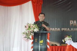 Pangkostrad Letjen TNI Maruli Simanjuntak, M.Sc., Periksa Kesiapan Operasi Satgas Yonif PR 433 Divif 3 Kostrad