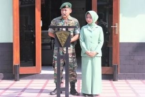 Alih Tugas Prajurit ke Satuan Baru, Danmen Armed 2 Kostrad Pimpin Tradisi Pelepasan