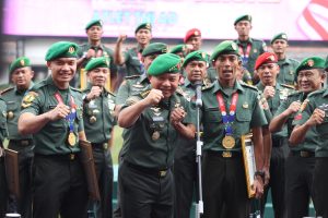 Berikan Penghargaan 19 Atlet TNI AD, Kasad : Saya Sangat Bahagia dan Bangga Terhadap Anak-Anak Saya