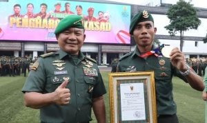 Pangkostrad Hadiri Upacara Khusus Pemberian Penghargaan 19 Atlet TNI AD oleh Kasad