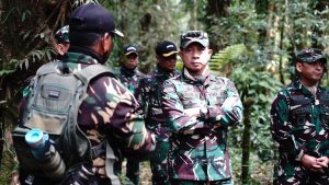 Pastikan Materi Latihan Sesuai Wilayah Tugas, Wakasad Kembali Tinjau Pra Tugas Satuan TNI AD