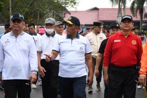 Olahraga Bersama Forkopimda, Danlantamal XII Hadiri Launching Germas Kalbar Bugar