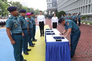 PANDA LANTAMAL III JAKARTA LAKSANAKAN PENGAMBILAN SUMPAH DAN PENANDATANGANAN PAKTA INTEGRITAS PANITIA PENERIMAAN CATAR TA 2023