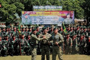 Letkol Inf Hulisda Melala Serahkan Jabatan Komandan Yonif Raider 509 Kostrad kepada Mayor Inf Dian Dessiawan Setyadi, S.sos.