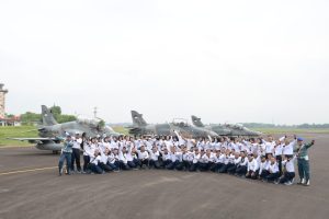 Jalin Sinergitas, Lanal Palembang Laksanakan Olahraga Bersama Lanud SMH Palembang