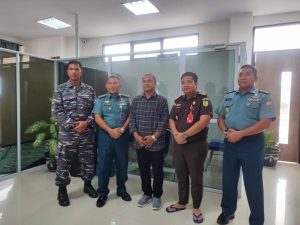 Lanal Bintan Lakukan Pelimpahan Berkas Perkara Kapal CB Pioner 88 Ke Kejari Bintan