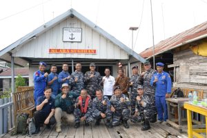 Melihat Secara Langsung Kehidupan Prajurit Di Daerah, Danlanal Palembang Kunjungi Binpotmar Sungai Baung dan Binpotmar Sugihan