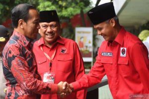 Tegaskan Dukungan Kepada Ganjar, Jokowi : Pemimpin Harus Berani dan Punya Nyali