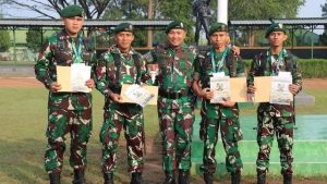 Apresiasi Kepada Prajurit Berprestasi, Danyonif MR 411 Kostrad Berikan Penghargaan
