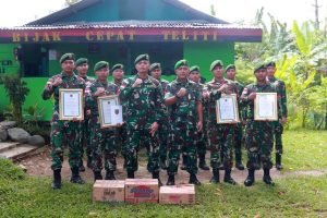 Bangga Dengan Prajurit Kostrad, Pangdam XVI Patimura Berikan Penghargaan