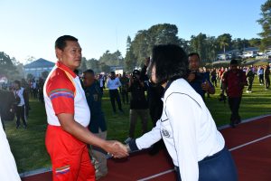 Komandan Lanal Bandung Hadiri Olahraga Bersama Panglima TNI di Sesko AU Lembang Jawa Barat