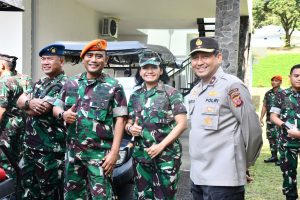 Komandan Lanal Bandung Hantar Keberangkatan Panglima TNI di Seskoau