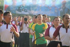 Bukti Solid dan Sinergi, Olahraga Bersama Yonif M 318 Kostrad Dengan Polri