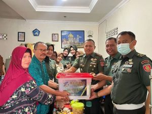 Silaturahmi Sesama Anggota Tidak Terputus, Sambut HUT Ke-77 POM AD Gelar Baksos