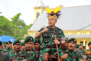Sosok Pimpinan Selalu Hadir di Tengah Prajuritnya,Kebersamaan Pangdivif 3 Kostrad Dengan Prajurit Brigif R 20 Kostrad