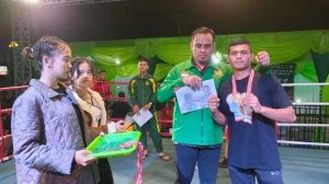 Tangguh di Ring Tinju, Petinju Yonarmed 12 Kostrad Juara Tinju Amatir Dandim Probolinggo