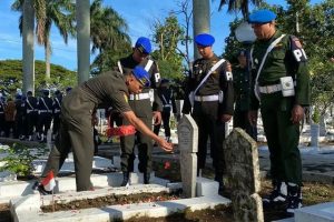 HUT Ke-77 Polisi Militer Angkatan Darat, Denpom Divif 1 Kostrad Ziarah di TMP Dreded Bogor