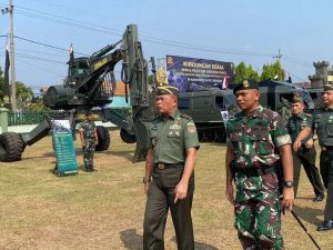 Yonzipur 10 Kostrad Palaka Divif 2 Kostrad Terima Kunjungan Kerja Kepala Pusat Zeni Angkatan Darat