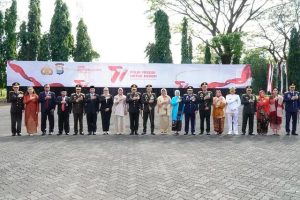 Pangdivif 3 Kostrad Hadiri Upacara HUT Ke-77 Bhayangkara di Kota Makassar