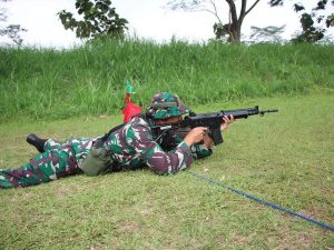 Tingkatkan Kemampuan Menembak, Yonbekang 2 Kostrad Gelar Latbakjatri