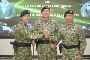 Pangdivif 3 Kostrad Pimpin Langsung Acara Sertijab Danbrigif Raider 20/IJK/3 Kostrad