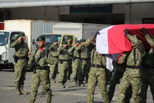 Berikan Penghormatan Terakhir, Pangdivif 3 Kostrad Pimpin Upacara Pengantaran Jenazah (Alm) Pratu (Anumerta) Muhammad Ardiansyah Taena