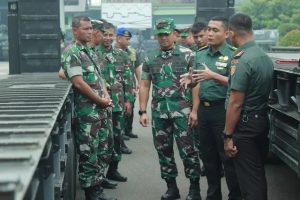 Madivif 1 Kostrad Periksa Kesiapan Latihan Tingkat Peleton Yonkav 1/BBC