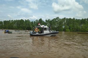Lantamal XII Ikut SAR Seorang Anak Diterkam Buaya di Muara Sungai Kapuas
