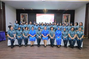 Korps Wanita Angkatan Laut (Kowal) Lantamal I Belawan Mengikuti Pembekalan Ibu Catraratnanggadi Jalakanyasena Melalui Vicon