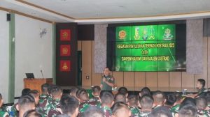 Hukum, Ajen dan Pom Kostrad Berikan Pembekalan kepada Prajurit Yonif Mekanis Raider 412 Kostrad