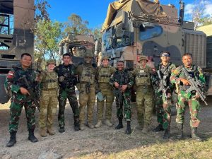 Cuaca Ekstrim, Bukan Masalah Bagi Prajurit Yonif Para Raider-501 Kostrad Untuk Unjuk Kemampuan di Australia