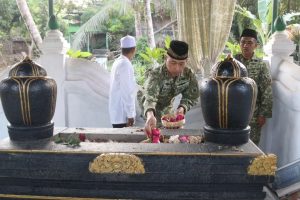 Yonif Mekanis Raider 412 Kostrad Laksanakan Tradisi Dalam Rangka HUT Ke-58