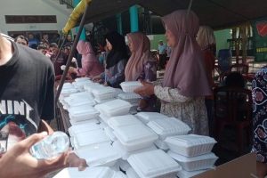 Keluarga Besar Yonarmed 13 Divif 1 Kostrad Gelar Gelar Jumat Berkah