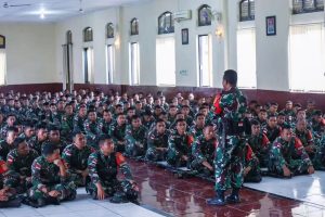 Penutupan Latihan Pratugas Satgas Pamtas RI-Malaysia Yonarmed 11 Kostrad