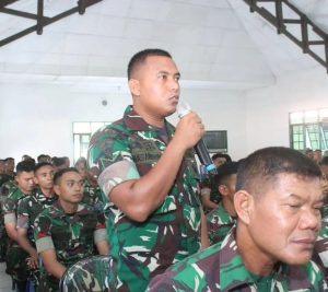 Pentingnya Hukum Bagi Prajurit, Kakum Kostrad Berikan Penyuluhan Hukum kepada Keluarga Besar Yonarmed 6 Kostrad