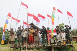 Dari Pedalaman Papua, Satgas Mobile Yonif MR 411 Kostrad Merah Putihkan Kampung Mumugu