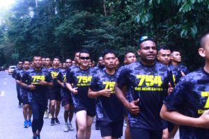 Jaga Fisik Prajurit, Yonif Raider 754/ENK Lari 5K