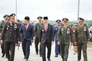 Komandan Brigif Raider 20/IJK/3 Kostrad Laksanakan Kegiatan Tabur Bunga