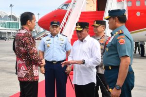 Komandan Lantamal I Sambut Kedatangan Presiden RI dan Panglima TNI Dalam Rangka Kunjungan Kerja di Provinsi Sumatera Utara
